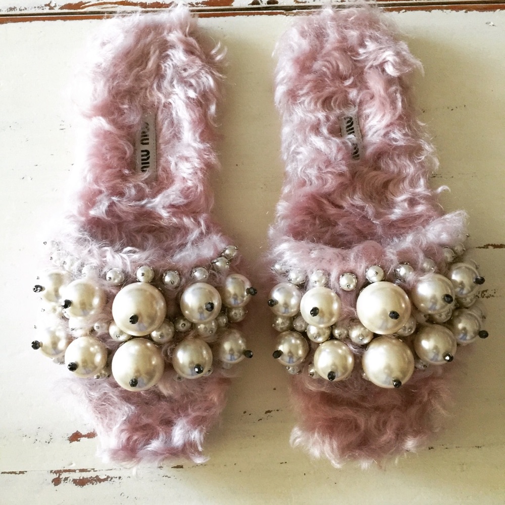 ❤️SOLD❤️ Miu Miu Faux Pearl Slides Sz 38